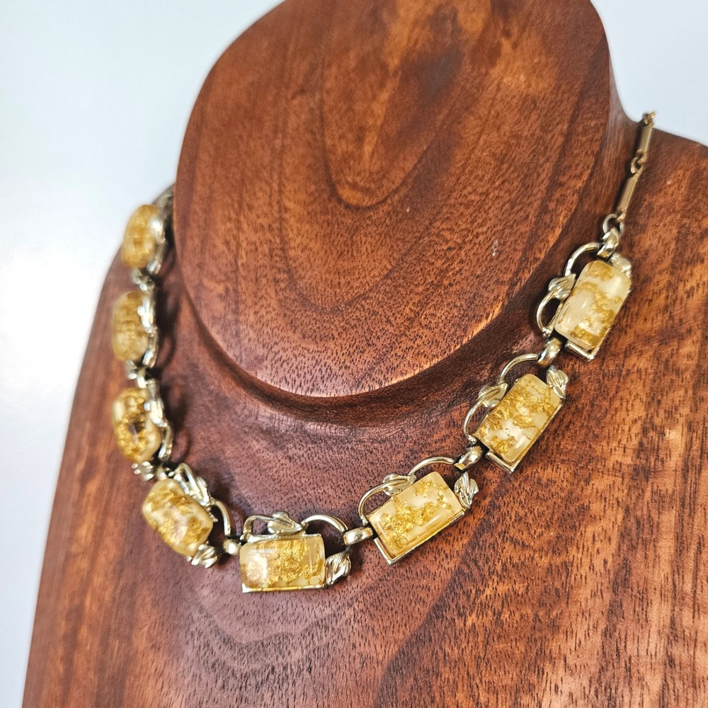 Vintage Gold Foil Lucite Choker Necklace Gold Tone Leaf Accents Adjustable Hook